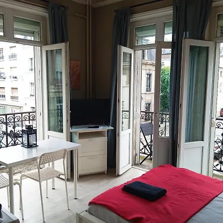511 1er Etage Plein Centre *